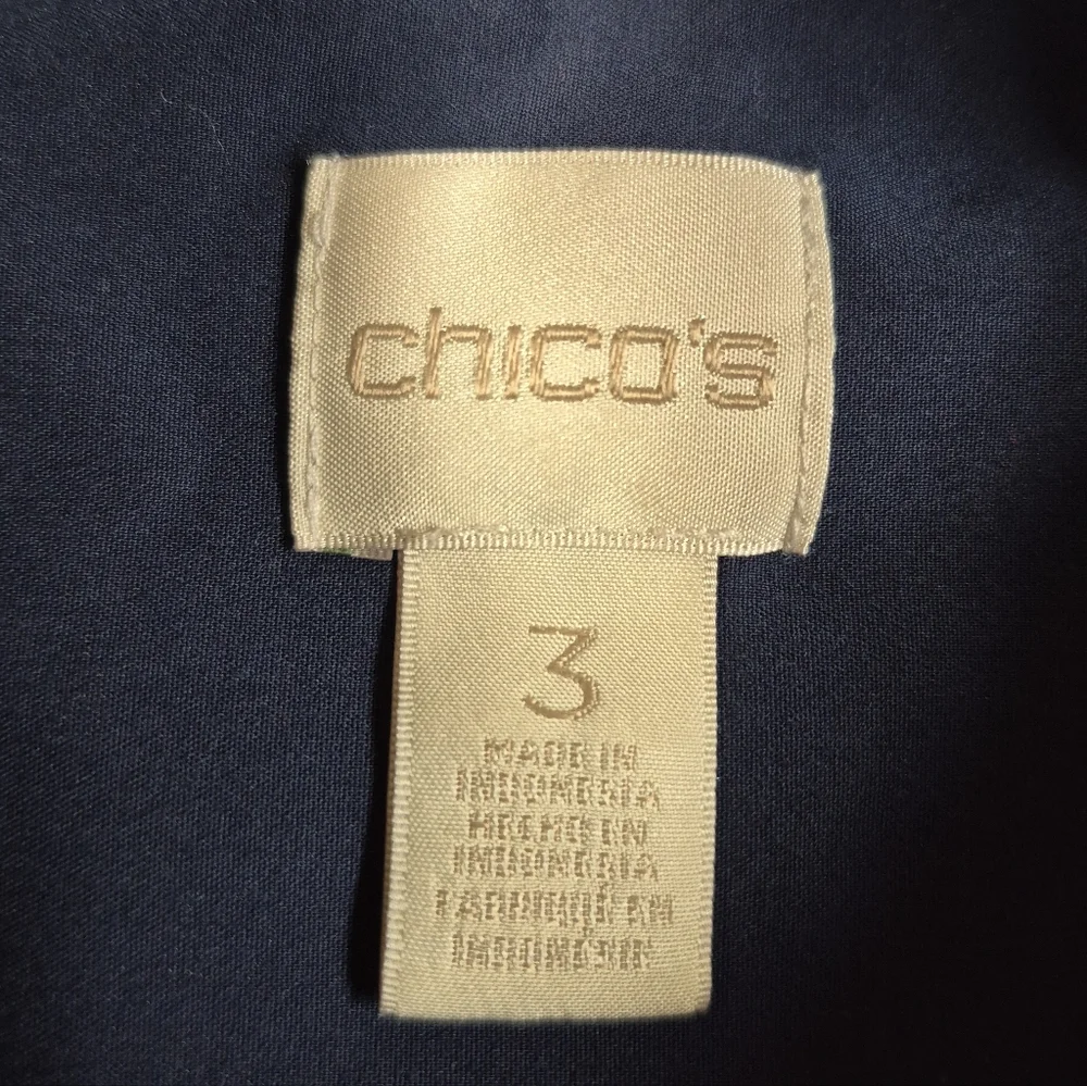 Chico's Sz 3 XL Navy Long Sleeve Button Up Blouse - Picture 3 of 7